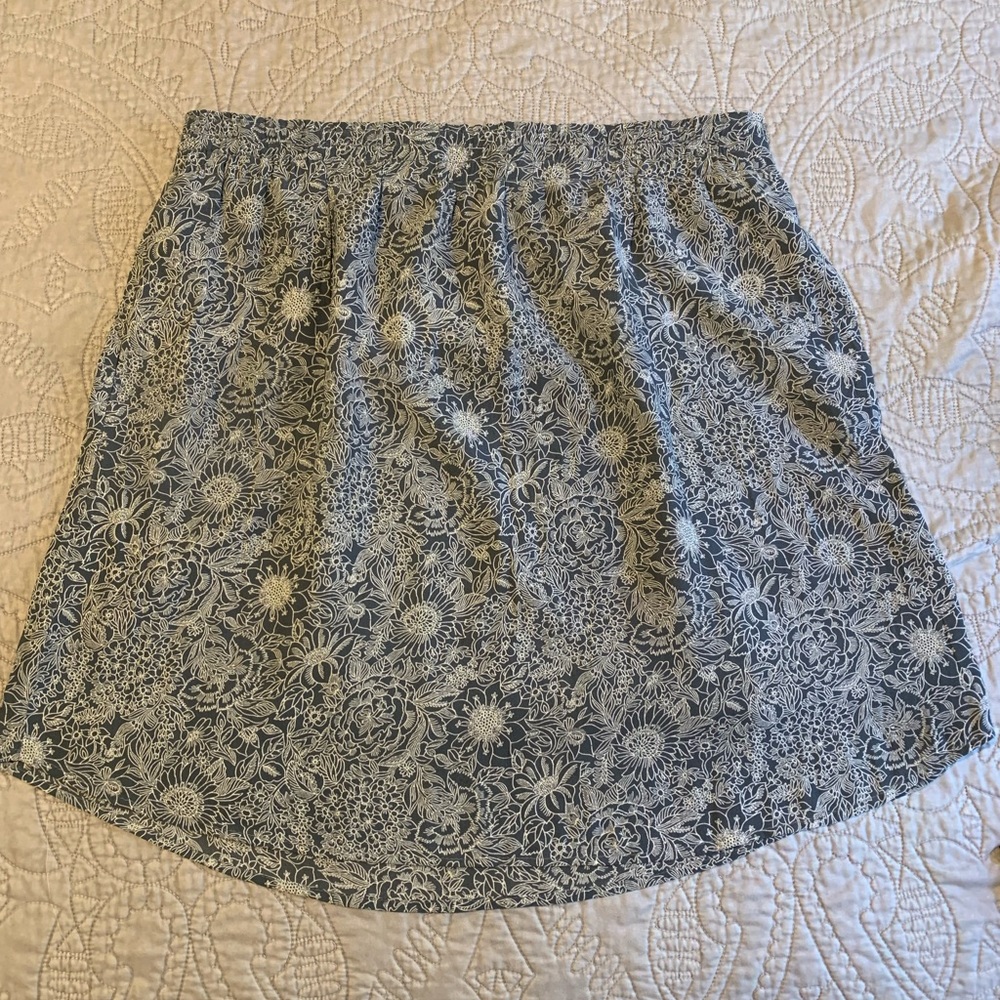 Loft mini elastic waist print skirt